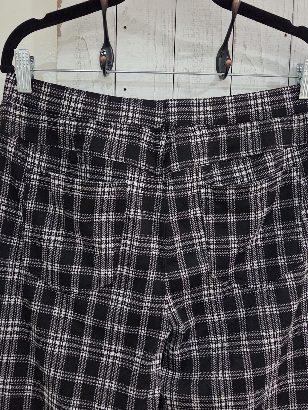 Halara Flex High Waisted Pocket Houndstooth Plaid Skinny Work Pants - Picture 7 of 10